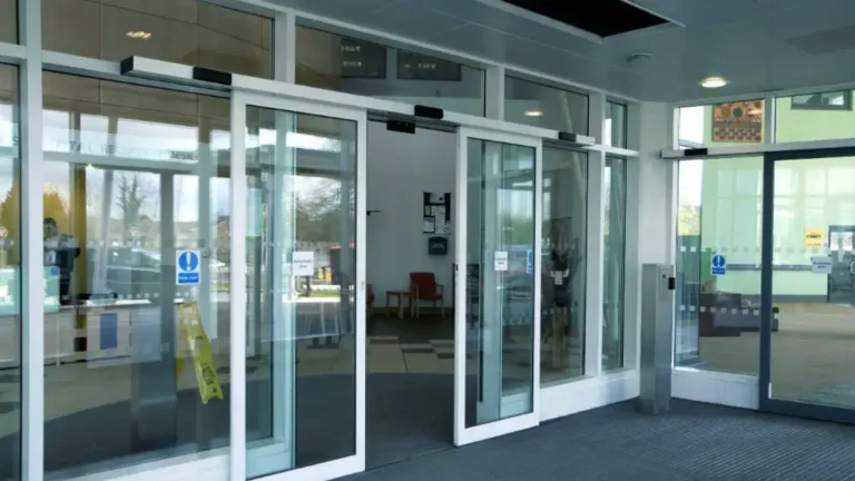 Why Automatic Sliding Doors Are Preferred for Sanitation Purposes